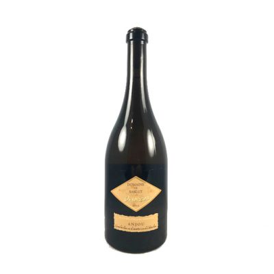 Un Anjou détonnant ! Son nez développe des arômes grillés et de fruits confits : abricot, figue, agrumes. Un vin blanc de garde !